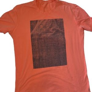 Mens lululemon graphic tee shirt